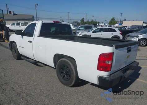 2007 Chevrolet Silverado 1500 Work Truck from USA, damaged, VIN 1GCEC14C77E602656